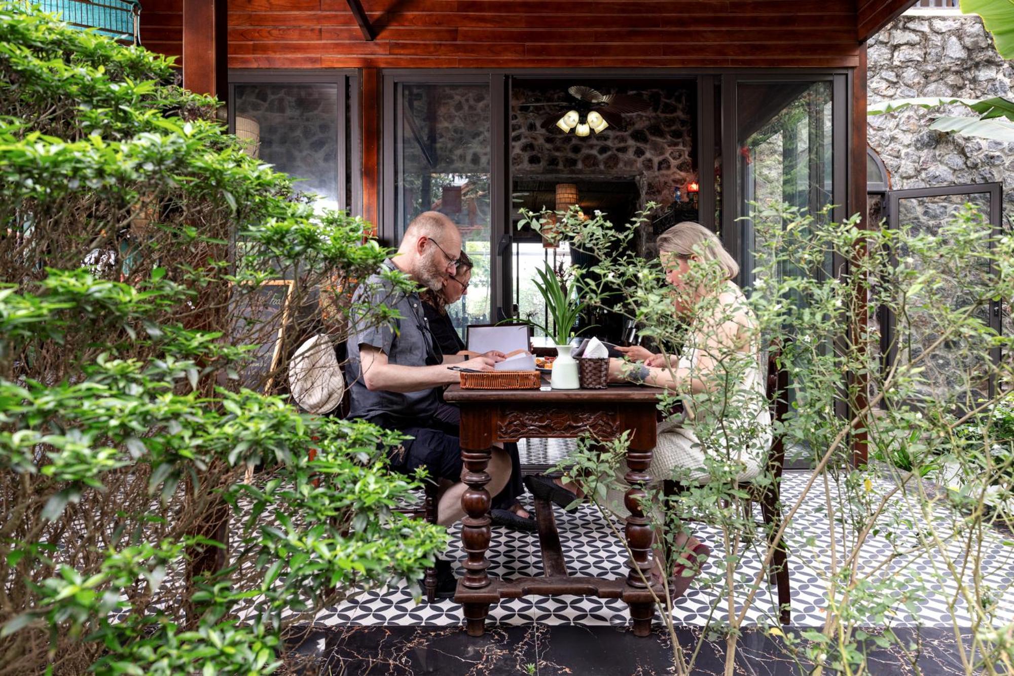 Nature Garden Ecolodge Ниньбинь Экстерьер фото