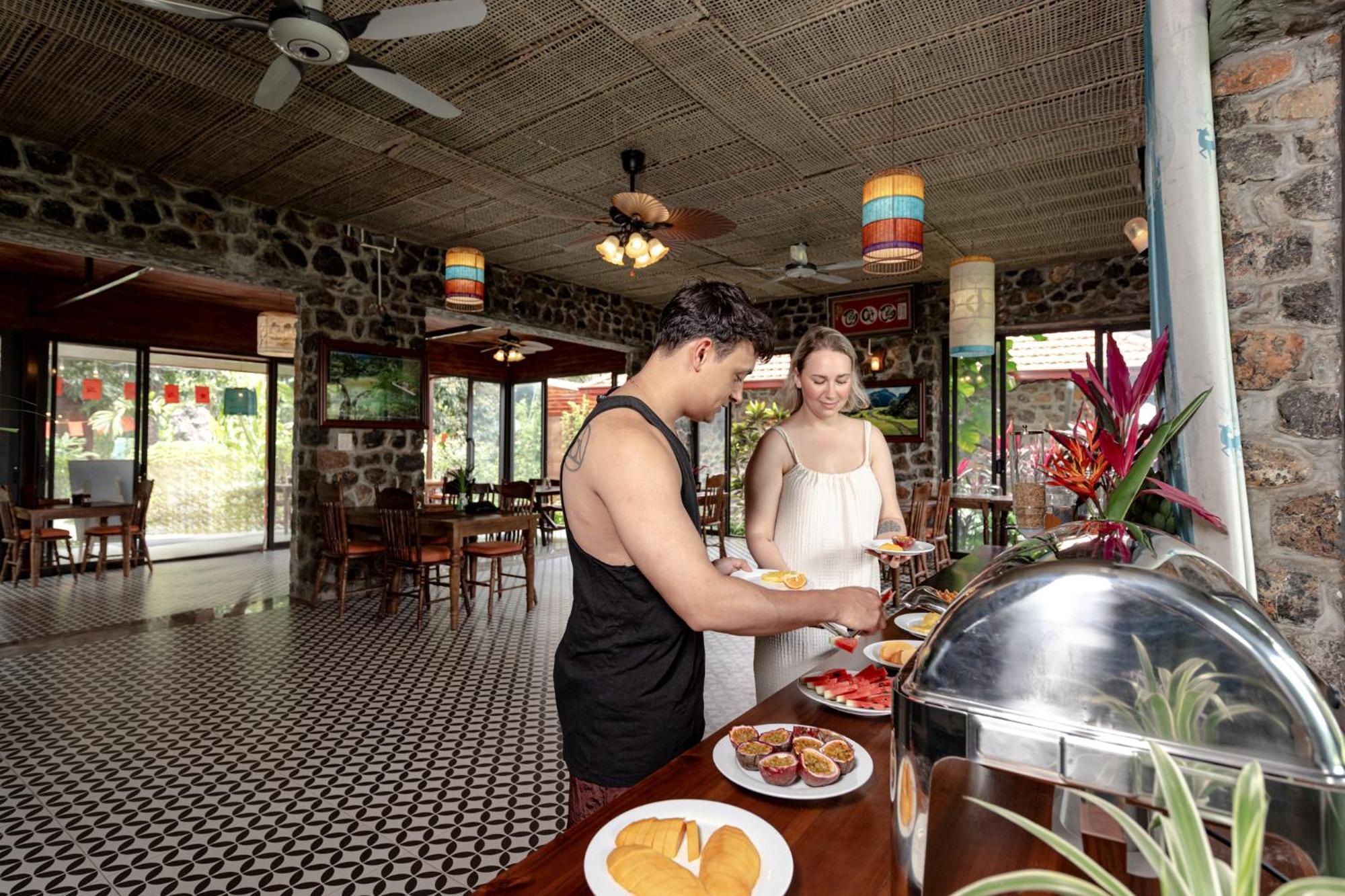 Nature Garden Ecolodge Ниньбинь Экстерьер фото