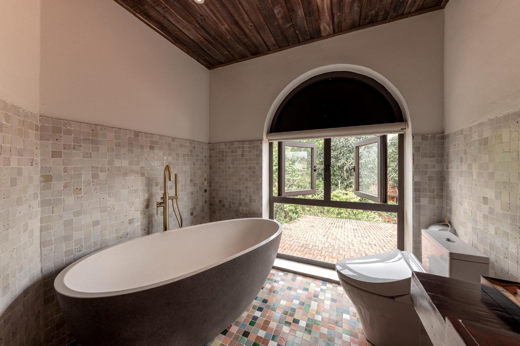 Nature Garden Ecolodge Ниньбинь Экстерьер фото